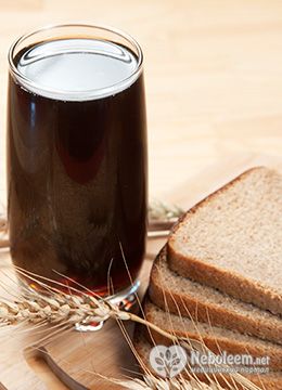 Калорийность кваса во многом зависит от количества входящего в него сахара